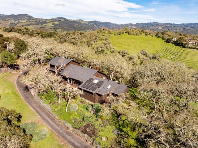 3460 Warm Springs Rd, Glen Ellen, CA 95442