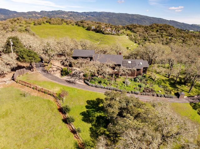 3460 Warm Springs Rd, Glen Ellen, CA 95442