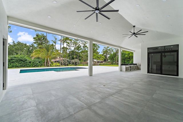 12850 152nd Street N, Jupiter, FL 33478