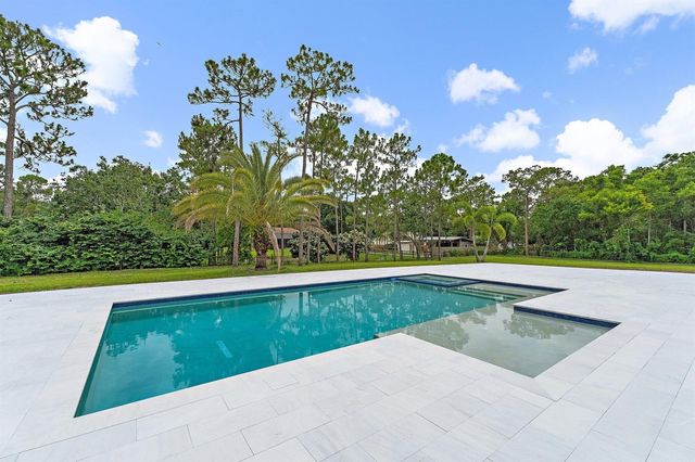 12850 152nd Street N, Jupiter, FL 33478