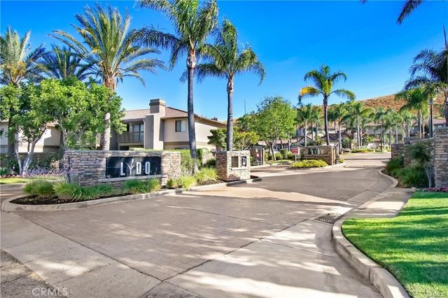 1265 Kendall 1511, San Bernardino, CA 92407