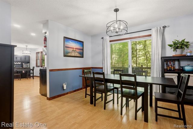 6218 Sturgeon Creek Parkway, Midland, MI 48640