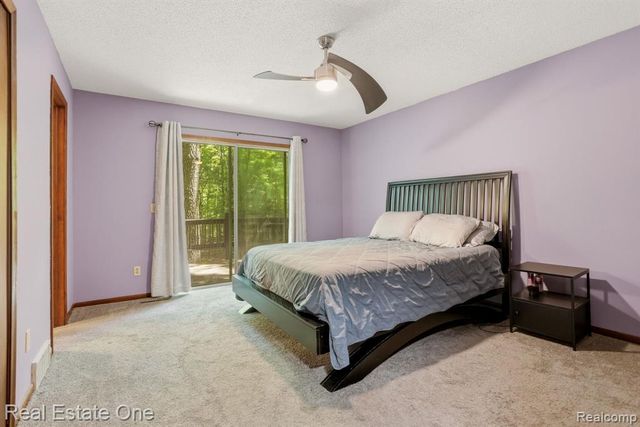6218 Sturgeon Creek Parkway, Midland, MI 48640