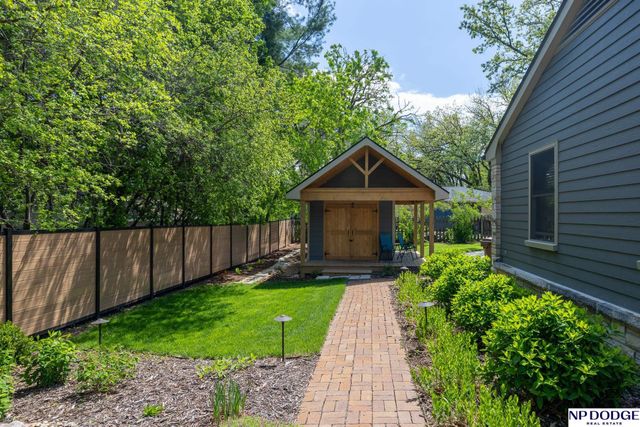 3701 Calvert Street, Lincoln, NE 68506