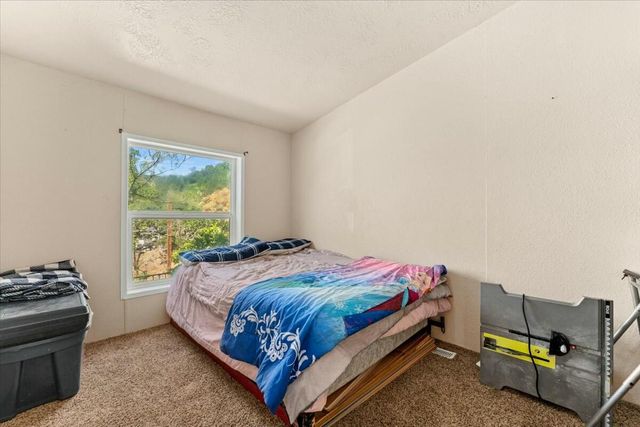 14753 Marin Drive, Redding, CA 96003