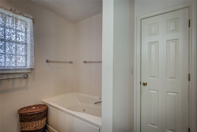 6006 County Road 4604, Commerce, TX 75428