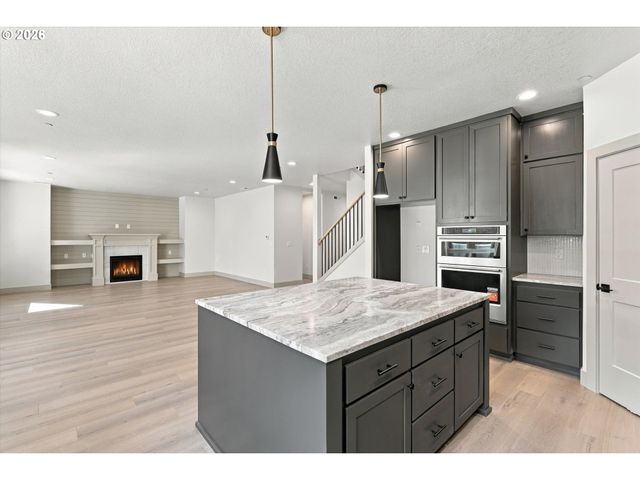 14182 Se Iseli, Clackamas, OR 97015