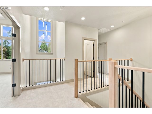14182 Se Iseli, Clackamas, OR 97015