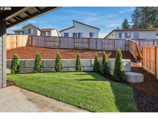 14182 Se Iseli, Clackamas, OR 97015