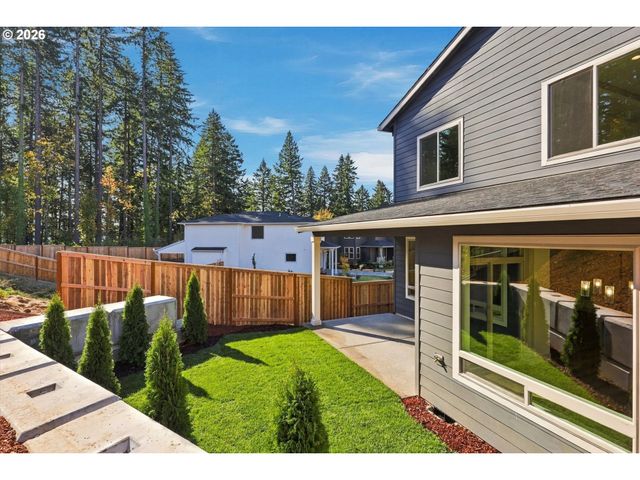14182 Se Iseli, Clackamas, OR 97015