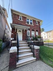 215 Totowa Ave, Paterson City, NJ 07502