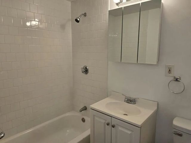 270 Quarry Street 15, Quincy, MA 02169