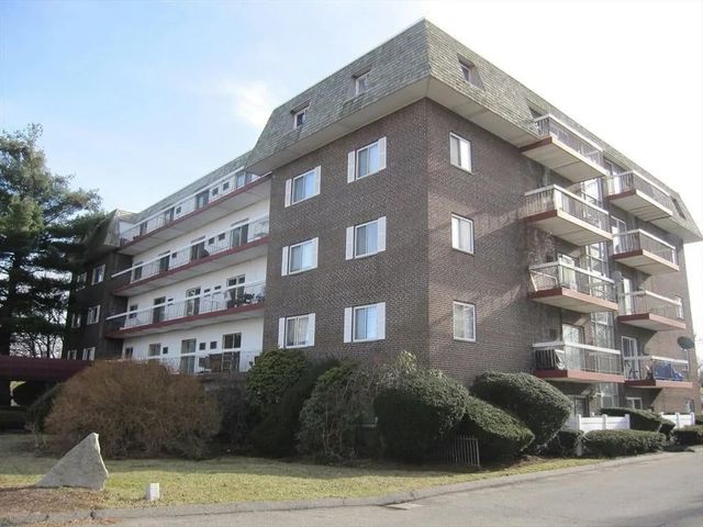 270 Quarry Street 15, Quincy, MA 02169