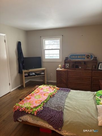 156 Lone Oak Drive, New Milford, CT 06776