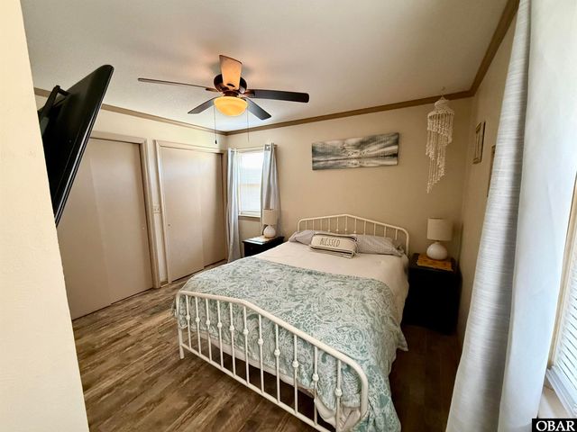 1146 E R Daniels Road, Wanchese, NC 27981