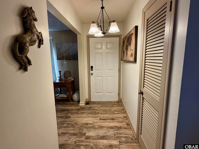 1146 E R Daniels Road, Wanchese, NC 27981