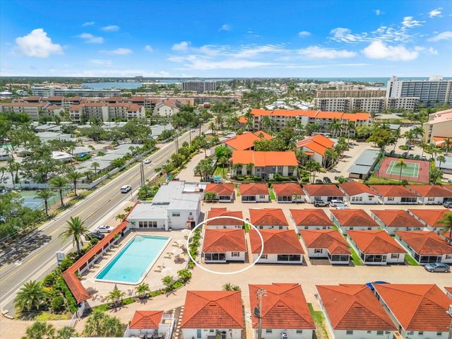 6154 MIDNIGHT PASS ROAD B1, Sarasota, FL 34242