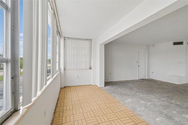 1900 68TH STREET N 210, St Petersburg, FL 33710