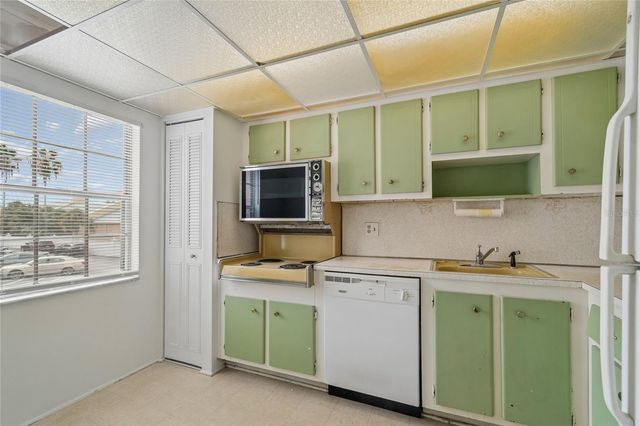 1900 68TH STREET N 210, St Petersburg, FL 33710