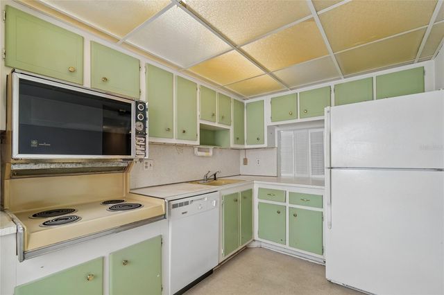 1900 68TH STREET N 210, St Petersburg, FL 33710