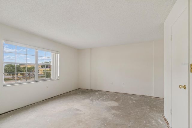 1900 68TH STREET N 210, St Petersburg, FL 33710