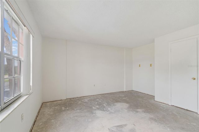 1900 68TH STREET N 210, St Petersburg, FL 33710