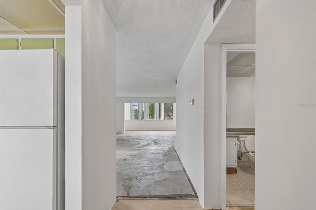 1900 68TH STREET N 210, St Petersburg, FL 33710