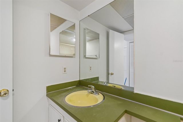 1900 68TH STREET N 210, St Petersburg, FL 33710