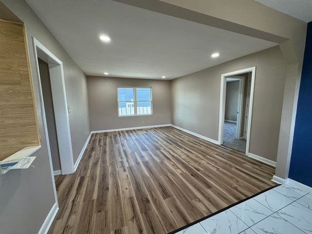 1947 N Chautauqua Ave, Wichita, KS 67214