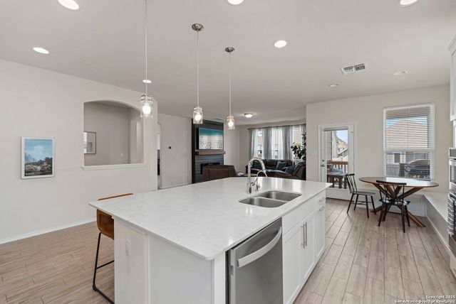 3235 Prairie Rose, New Braunfels, TX 78130