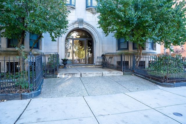 857 Beacon 41, Boston, MA 02215