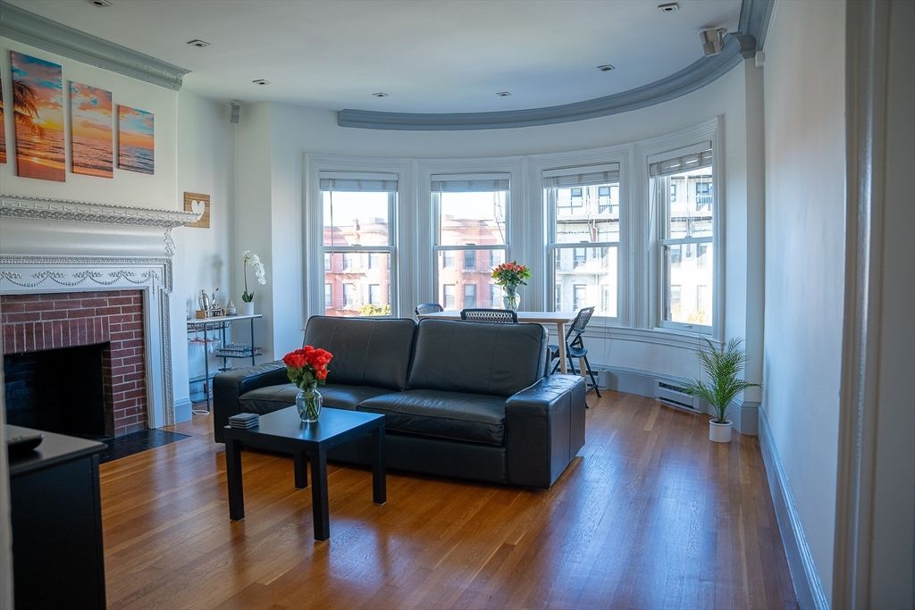 857 Beacon 41, Boston, MA 02215