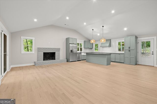 2237 Clem Lowell Road, Carrollton, GA 30116