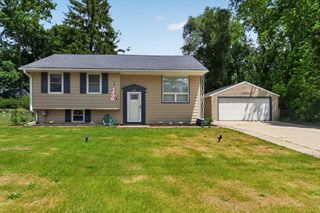 284 Stanford Lane, Summit Twp, MI 49203