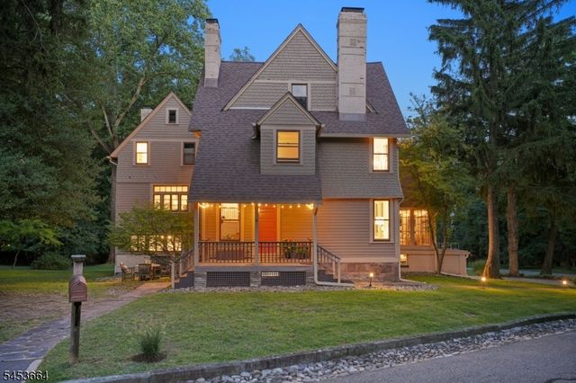 6 Edgehill Rd, West Orange Twp., NJ 07052