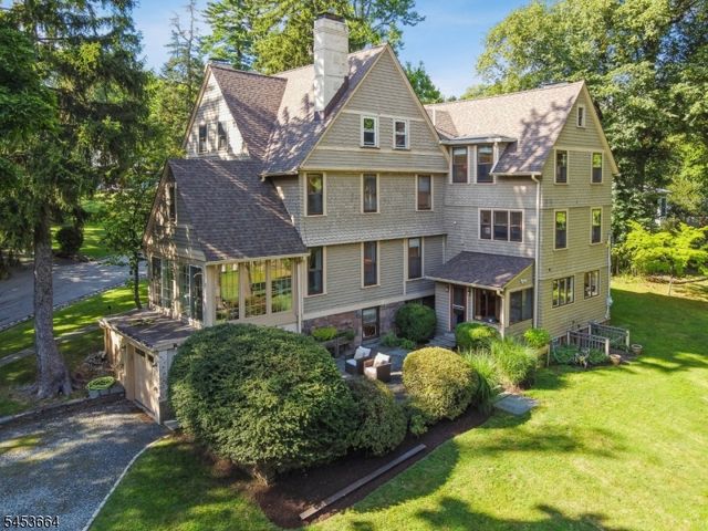 6 Edgehill Rd, West Orange Twp., NJ 07052