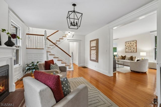 6 Edgehill Rd, West Orange Twp., NJ 07052