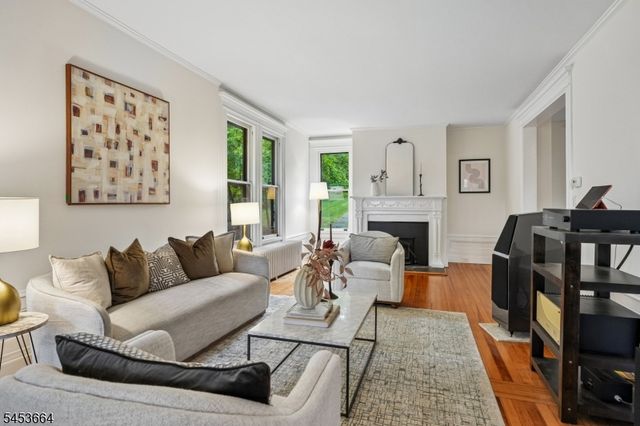 6 Edgehill Rd, West Orange Twp., NJ 07052