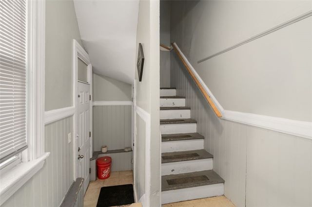 394 Blackstone Street, Providence, RI 02907