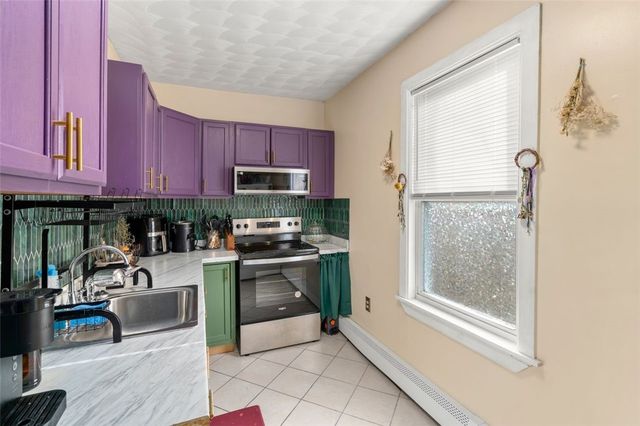 394 Blackstone Street, Providence, RI 02907