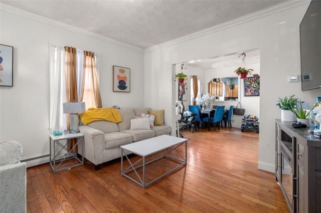 394 Blackstone Street, Providence, RI 02907