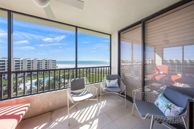 5750 MIDNIGHT PASS ROAD 704E, Sarasota, FL 34242