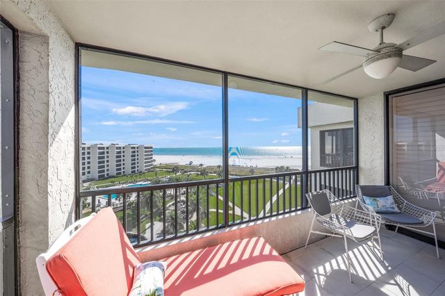 5750 MIDNIGHT PASS ROAD 704E, Sarasota, FL 34242