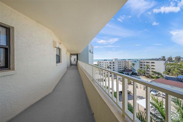 5750 MIDNIGHT PASS ROAD 704E, Sarasota, FL 34242