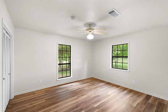 1031 Mcelroy Lane, New Ulm, TX 78950