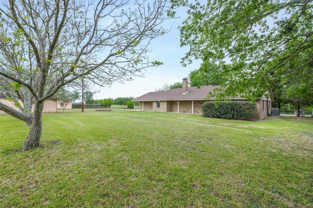 1031 Mcelroy Lane, New Ulm, TX 78950