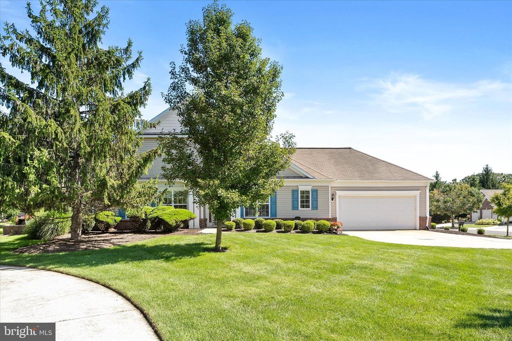 10 SPARROW DR, HAMILTON, NJ 08690 — photo 2