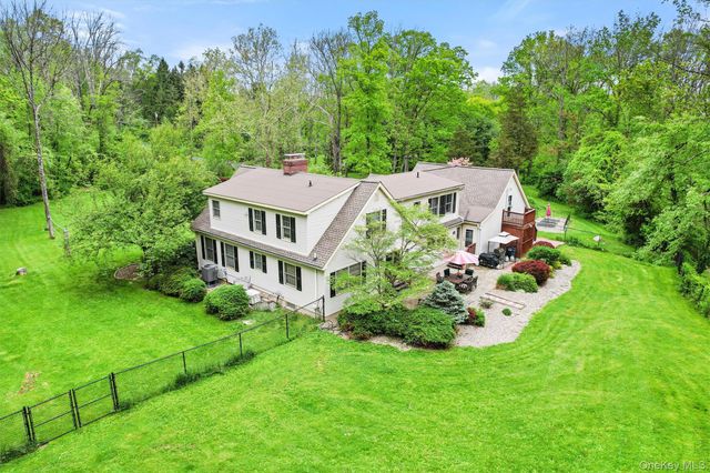 83 Onderdonk Road, Warwick, NY 10990