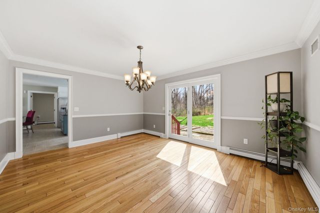 83 Onderdonk Road, Warwick, NY 10990