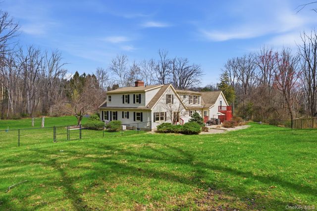 83 Onderdonk Road, Warwick, NY 10990